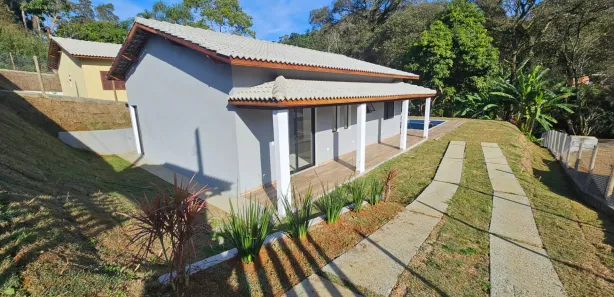 Fazenda/Sítio com 3 Quartos à venda, 1000m² no , Mairinque