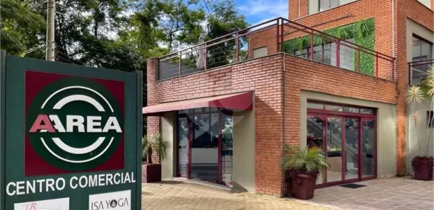 Ponto Comercial à venda, 176m² no Chácara São João, Carapicuíba
