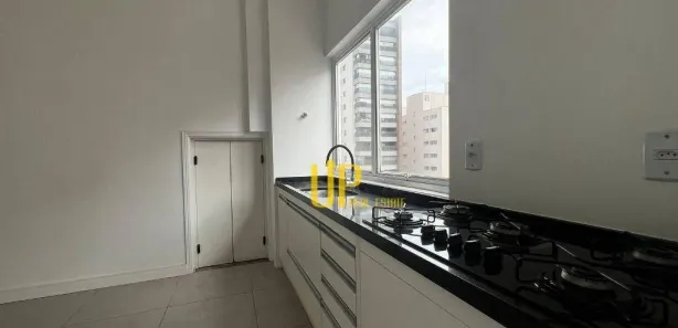 Apartamento com 3 Quartos para alugar, 278m² no Comércio, Salvador