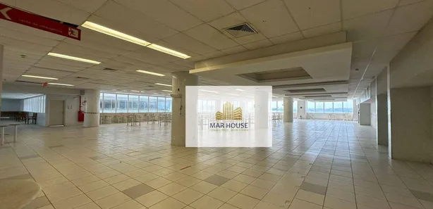 Sala Comercial para alugar, 2679m² no Santo Amaro, Recife