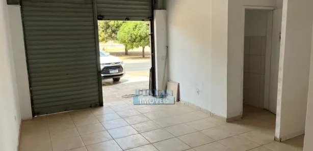 Ponto Comercial para alugar, 45m² no Samambaia Sul, Brasília
