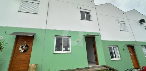 Sobrado com 3 Quartos à venda, 44m² no Loteamento Neto, Portão