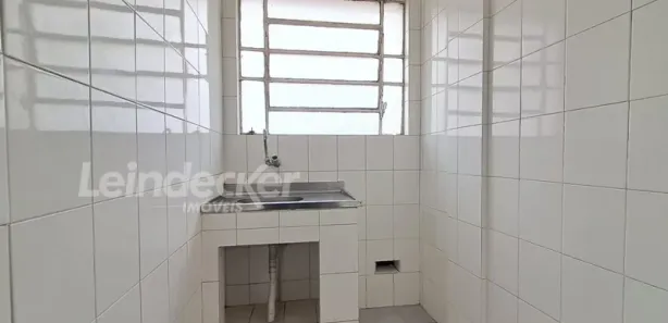 Kitnet com 1 Quarto para alugar, 30m² no Centro Histórico, Porto Alegre
