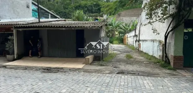 Lote/Terreno para venda ou aluguel, 360m² no Pedro do Rio, Petrópolis