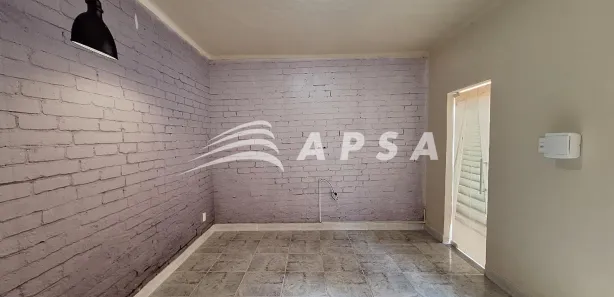 Casa com 1 Quarto para alugar, 55m² no Centro, Nova Iguaçu