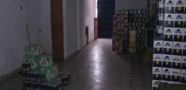 Galpão/Depósito/Armazém para alugar, 715m² no Centro, Nova Iguaçu