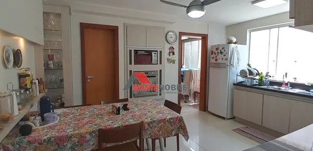 Sobrado com 6 Quartos à venda, 440m² no Setor de Mansões de Sobradinho, Brasília