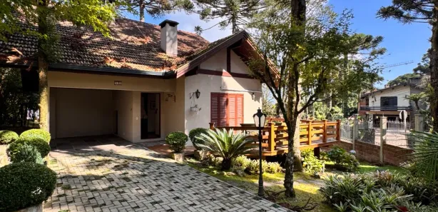 Casa com 4 Quartos à venda, 220m² no Planalto, Gramado