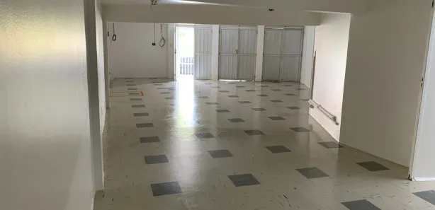 Prédio Comercial para venda ou aluguel, 1000m² no Ondina, Salvador