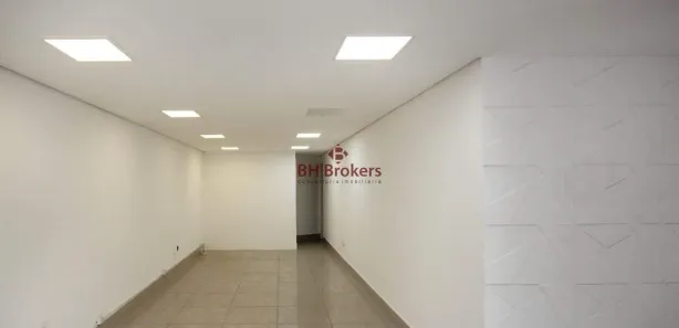 Ponto Comercial para alugar, 45m² no Santa Efigênia, Belo Horizonte