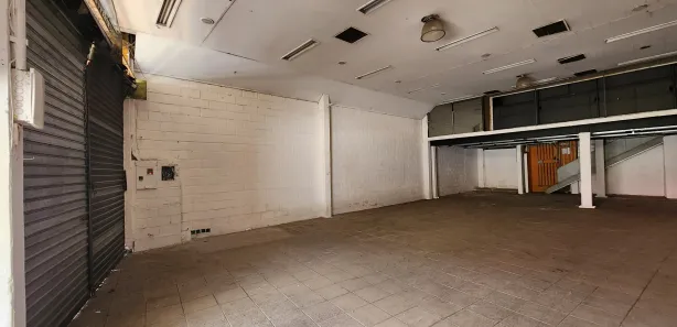 Galpão/Depósito/Armazém para alugar, 346m² no Santa Efigênia, Belo Horizonte