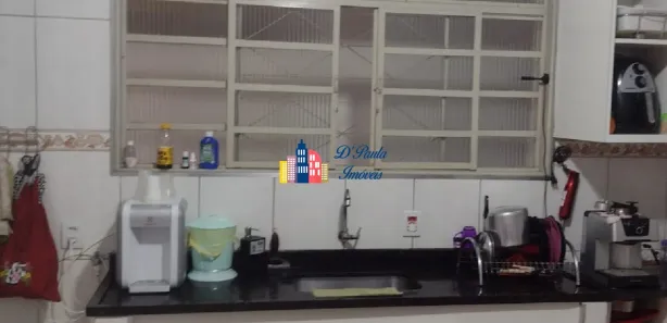 Sobrado com 3 Quartos à venda, 200m² no Vila América, Carapicuíba