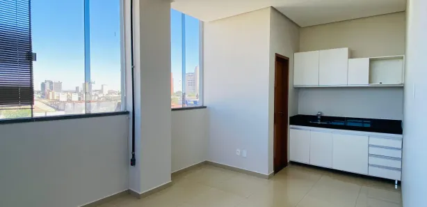 Sala Comercial para alugar, 90m² no Centro, Anápolis