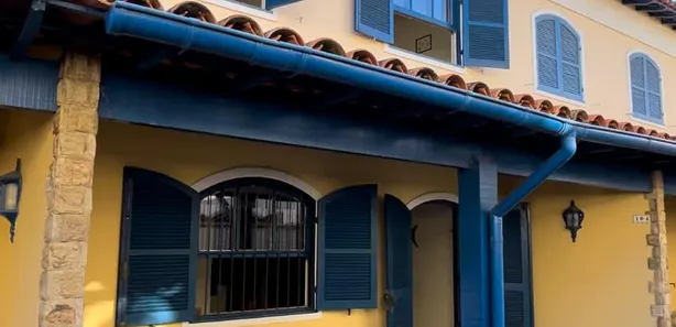Casa de Condomínio com 3 Quartos para alugar, 100m² no Ogiva, Cabo Frio