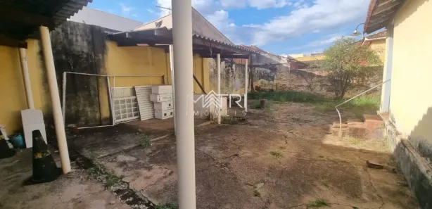 Imóvel Comercial com 2 Quartos à venda, 154m² no Centro, Araraquara