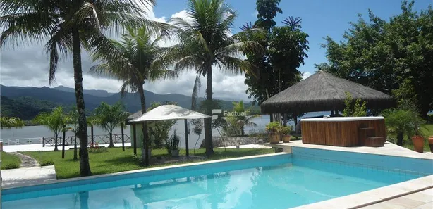 Casa de Condomínio com 5 Quartos à venda, 400m² no Balneario Praia do Perequê, Guarujá