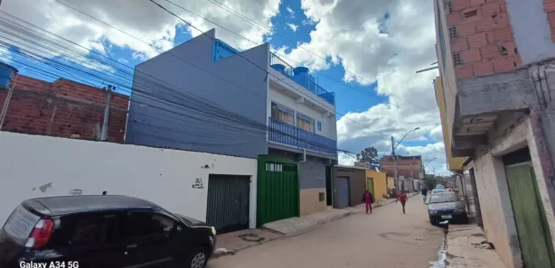 Sobrado com 6 Quartos à venda, 200m² no Setor Norte, Brasília