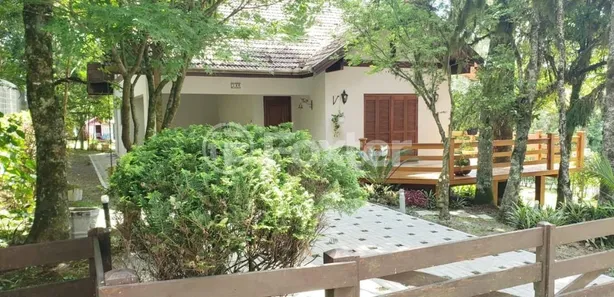 Casa com 4 Quartos à venda, 220m² no Ipê Amarelo, Gramado