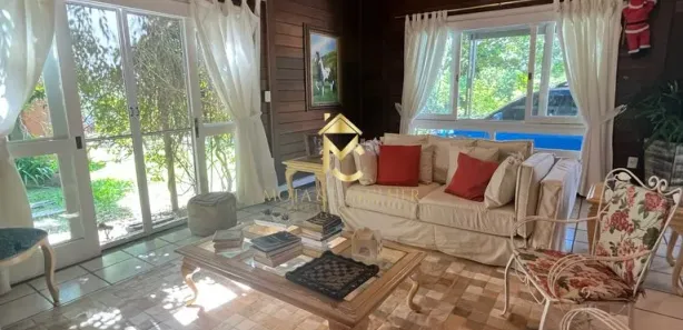 Casa com 3 Quartos para venda ou aluguel, 322m² no Condomínio Colonial Vale do Sol, Tremembé