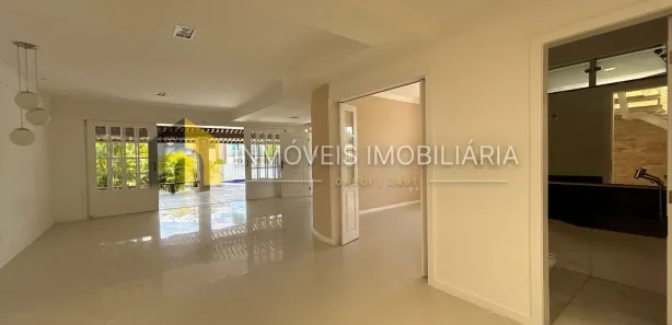 Casa de Condomínio com 5 Quartos à venda, 340m² no Buraquinho, Lauro de Freitas