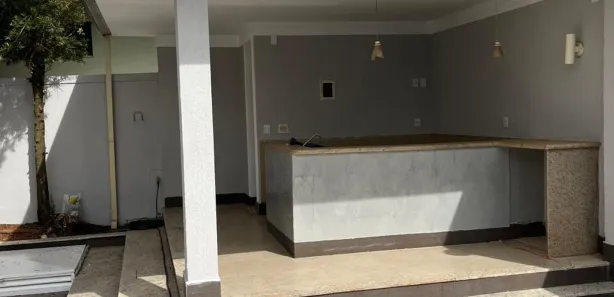 Casa de Condomínio com 4 Quartos para alugar, 320m² no Loteamento Portal do Sol II, Goiânia