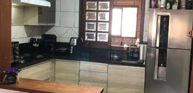 Sobrado com 3 Quartos à venda, 126m² no Jardim do Bosque, Cachoeirinha
