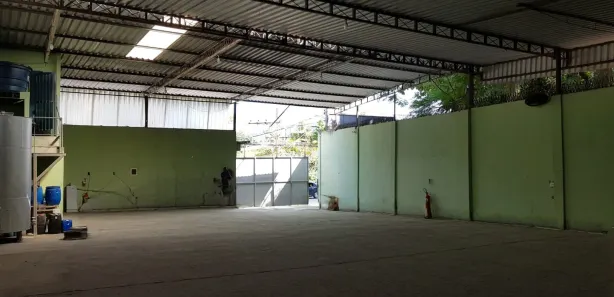 Galpão/Depósito/Armazém para venda ou aluguel, 552m² no Taquara, Rio de Janeiro