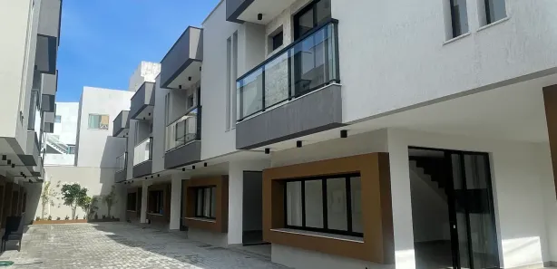 Casa com 3 Quartos à venda, 115m² no Ipitanga, Lauro de Freitas