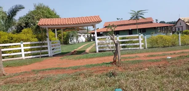 Fazenda/Sítio com 4 Quartos à venda, 4500m² no , Campo Limpo de Goiás
