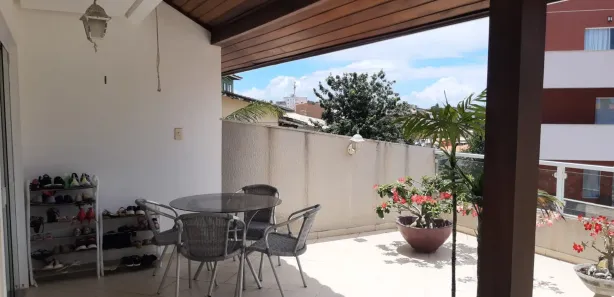 Casa com 3 Quartos à venda, 210m² no Jardim Placaford, Salvador