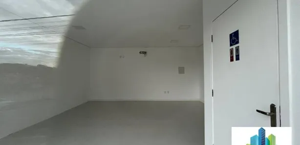 Sala Comercial para alugar, 40m² no Louveira, Louveira