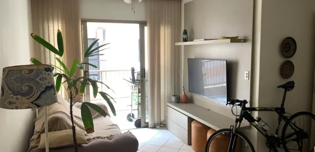 Apartamento com 2 Quartos à venda, 67m² no Jardim Las Palmas, Guarujá