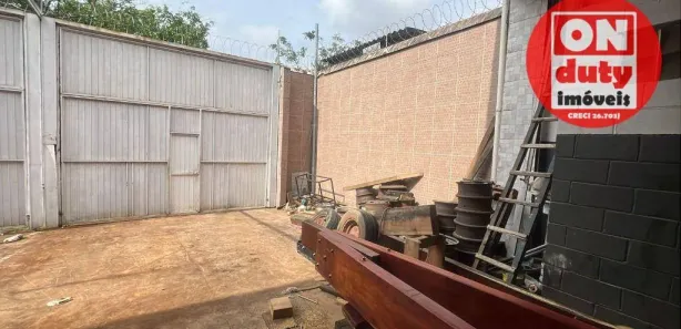 Galpão/Depósito/Armazém para alugar, 132m² no Vila Santo Antônio, Guarujá