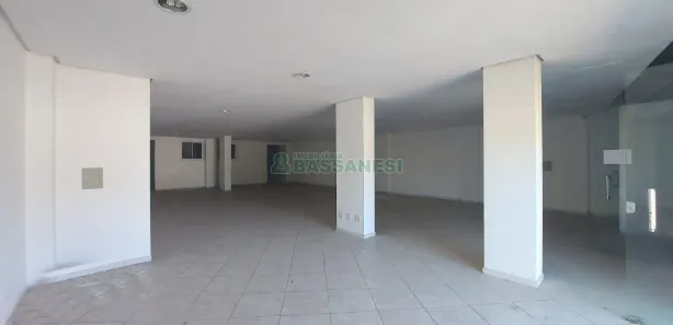 Ponto Comercial à venda, 225m² no Sagrada Família, Caxias do Sul