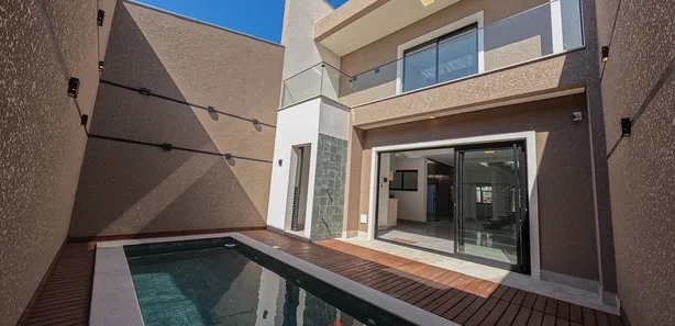 Sobrado com 4 Quartos à venda, 167m² no Riviera, Matinhos