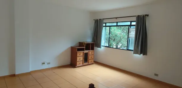 Kitnet com 1 Quarto à venda, 33m² no Centro, Londrina
