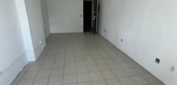 Sala Comercial para alugar, 25m² no Santo Antônio, Belo Horizonte