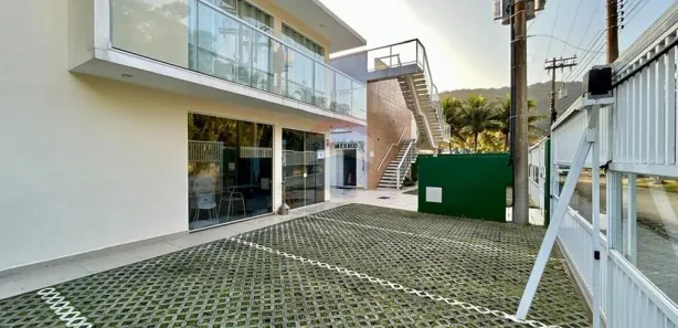 Casa com 15 Quartos à venda, 1355m² no Guaiúba, Guarujá