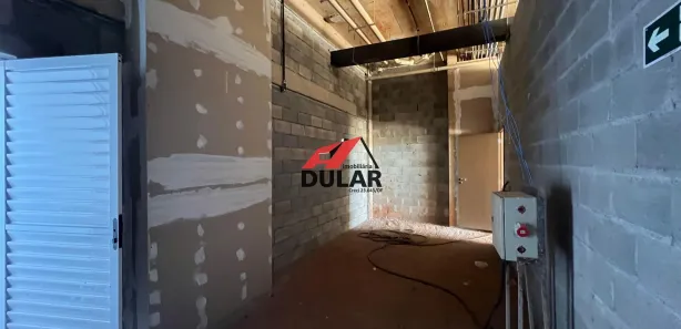 Ponto Comercial para alugar, 167m² no Samambaia Sul, Brasília