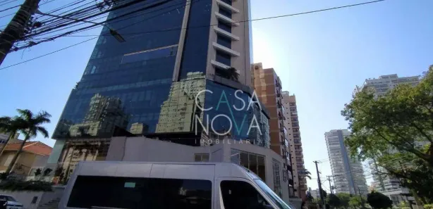 Sala Comercial para alugar, 330m² no Embaré, Santos