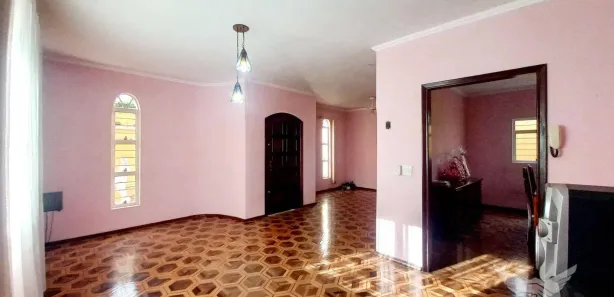 Casa com 4 Quartos para venda ou aluguel, 200m² no Vila Colorau, Sorocaba