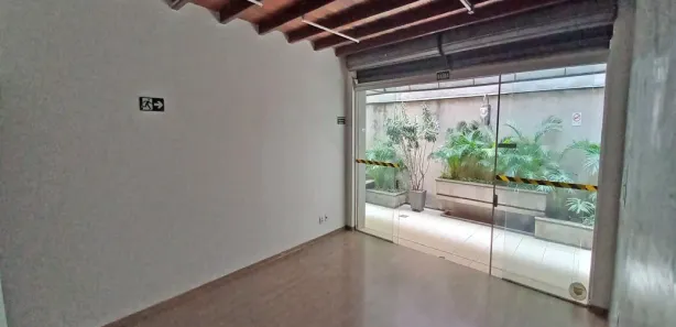 Ponto Comercial para alugar, 50m² no Savassi, Belo Horizonte