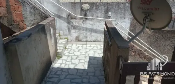 Apartamento com 3 Quartos para alugar, 70m² no Carangola, Petrópolis