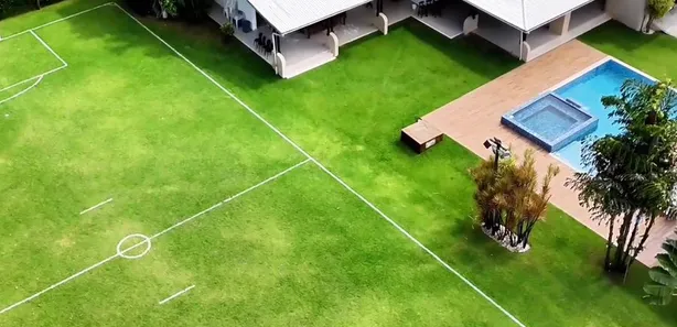 Casa de Condomínio com 5 Quartos à venda, 1370m² no Portão, Lauro de Freitas