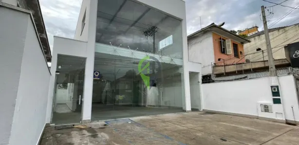 Sala Comercial para alugar, 270m² no Macuco, Santos
