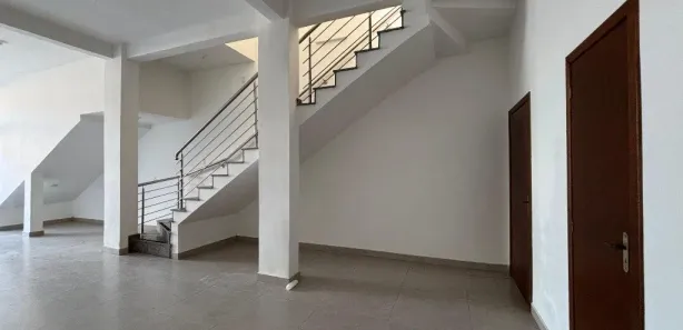 Sala Comercial para alugar, 280m² no Mato Grande, Canoas