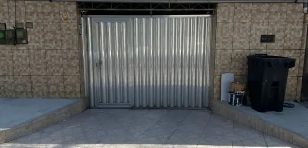 Casa com 2 Quartos para alugar, 60m² no Centro, Nova Iguaçu