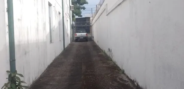 Prédio Comercial para alugar, 300m² no Presidente Vargas, Manaus