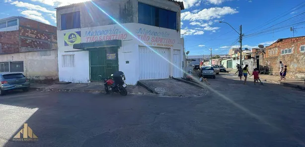 Sobrado com 4 Quartos à venda, 250m² no Santa Maria, Brasília