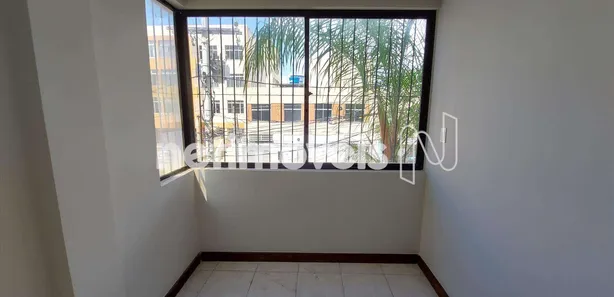 Sala Comercial para alugar, 200m² no Pituba, Salvador